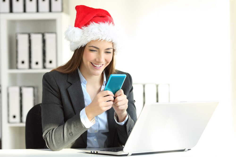 Use informative, festive email marketing campaigns for introducing your subscription products as the best Christmas gifts