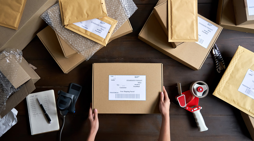 Make your subscription product the best Christmas gift by offering free shipping